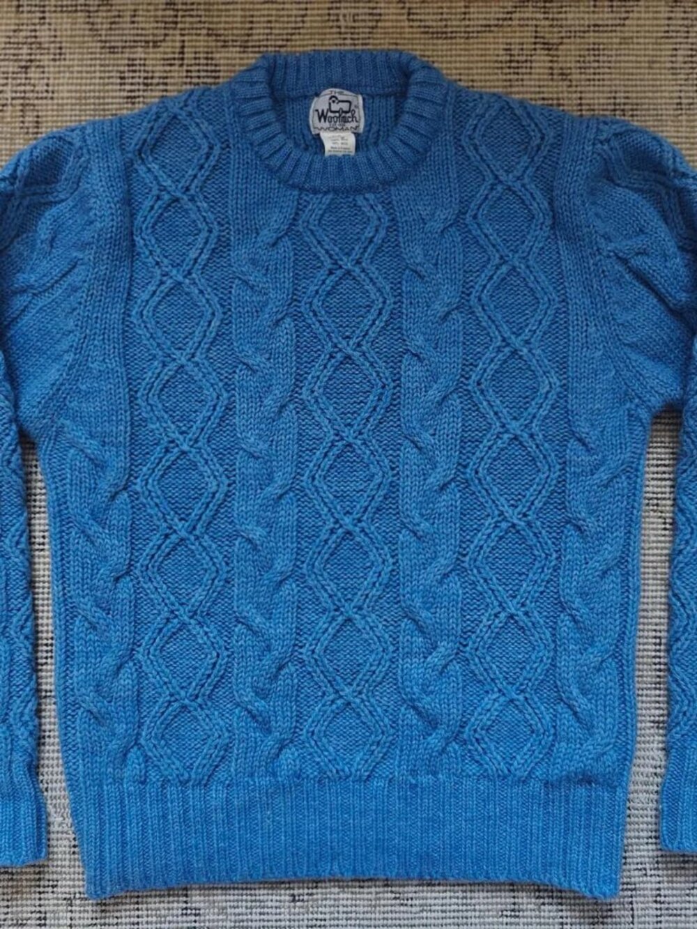 Vintage Woolrich Size M Blue 100% Wool Knitted Sweater